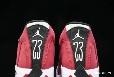 GYM AIR - RETRO RED 14 TORO JORDAN 0607